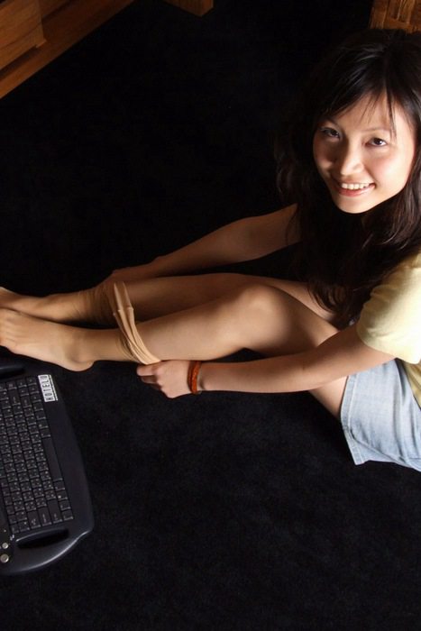 [cherryasianfeet高跟丝足性感丝袜足模]ID0642 22-09-2009 - Jamie