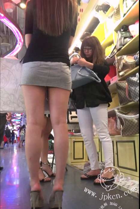 [街拍客视频]jx0026 极品高跟大长腿美女的裙子好短啊！！！