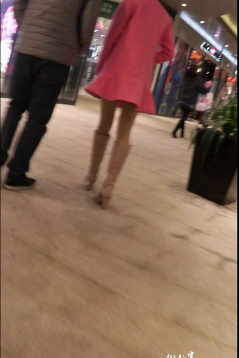 [街拍客视频]jx0531 粉色外套清纯靓丽美女