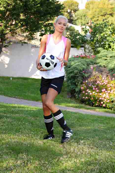 [xart套图]ID0155 2010-06-23 - Soccer Star - Francesca [4000